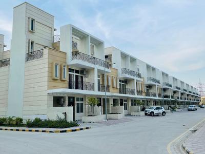 Image of 1690 Sq.ft 3.5 BHK Villa for rent in Amrapali Dream Valley, Noida Extension, Greater Noida for Rs. 30000