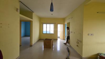 Living Room Image of 992 Sq.ft 2.5 BHK Apartment / Flat for sale in Godrej Prakriti, Sodepur Kolkata for Rs. 5650000