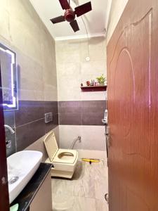 Bathroom Image of 1450 Sq.ft 3 BHK Apartment / Flat for sale in Dhakoli Zirakpur for Rs. 5650000
