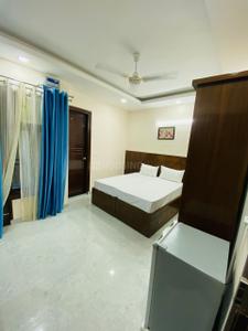 Bedroom Image of 600 Sq.ft 1 RK Builder Floor for rent in Kishangarh New Delhi for Rs. 22000