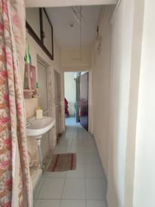 Bathroom Image of 660 Sq.ft 1 BHK Apartment / Flat for sale in Shree Gurudatta Complex, Airoli Navi Mumbai for Rs. 8300000