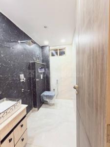Image of 1600 Sq.ft 3 BHK Apartment / Flat for sale in Sector 51, Noida for Rs. 7800000
