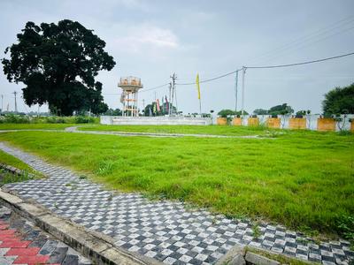 Saakar Real Life Platinum Plot View 3