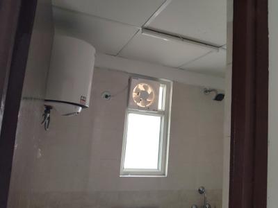 Image of 900 Sq.ft 3 BHK Apartment / Flat for rent in ROF Amaltas, Sector 92, Gurgaon for Rs. 22199