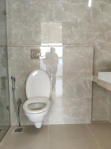 Common Bathroom Image of 600 Sq.ft 1 BHK Apartment / Flat for sale in Kasarvadavali Thane for Rs. 5500000