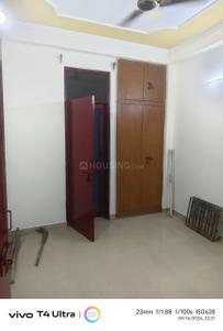 Bedroom Image of 900 Sq.ft 2 BHK Builder Floor for rent in Swaraj Homes Shatabdi Enclave, Sector 49 Noida for Rs. 20000