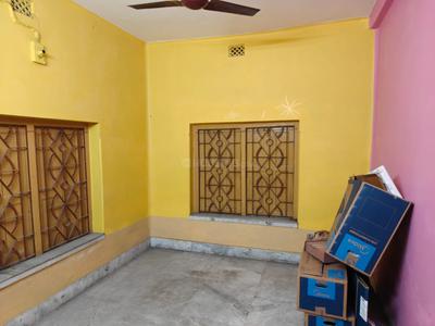 Bedroom Image of 900 Sq.ft 2 BHK Builder Floor for rent in Dunlop Kolkata for Rs. 10000