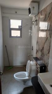 Bathroom Image of 1150 Sq.ft 2 BHK Apartment / Flat for rent in Mathias Ocean Park Residency, Panjim Goa for Rs. 55000