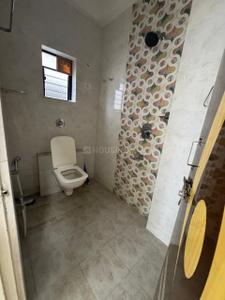 Bathroom Image of 1200 Sq.ft 2 BHK Apartment / Flat for rent in Manish Nagar Nagpur for Rs. 18000