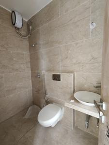 Bathroom Image of 850 Sq.ft 2 BHK Apartment / Flat for sale in Vipul Shanti Heights, Matunga East Mumbai for Rs. 37500000