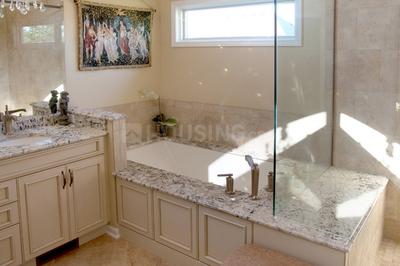 Bathroom Image of 4400 Sq.ft 6 BHK Apartment / Flat for sale in Vile Parle East Mumbai for Rs. 170000000