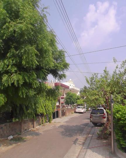 Sector 61 Main Image 1