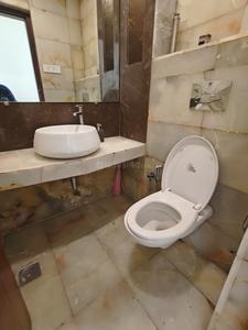 Bathroom Image of 2224 Sq.ft 3 BHK Apartment / Flat for sale in Transcon Flora Heights, Andheri West Mumbai for Rs. 62500000
