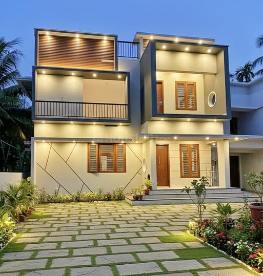 Kakkodi Main Image 1