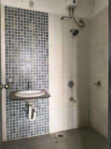 Common Bathroom Image of 1100 Sq.ft 2 BHK Apartment / Flat for sale in Kolte Patil Life Republic R4, Tathawade Pune for Rs. 8200000