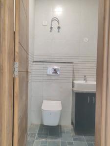 Bedroom One Image of 2100 Sq.ft 4 BHK Builder Floor for sale in Green Field Colony Faridabad for Rs. 19500000