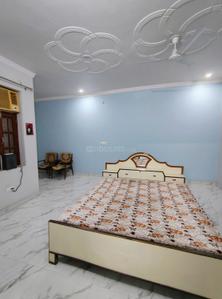 Bedroom Image of 1000 Sq.ft 2 BHK Builder Floor for rent in Sharda Nagar Lucknow for Rs. 12000