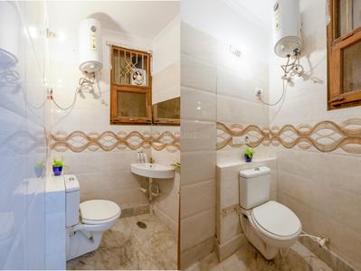 Bathroom Image of Mother tuch girls pg  in Sector 38, Noida