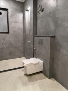 Common Bathroom Image of 1600 Sq.ft 3 BHK Builder Floor for rent in Sector 4 Gurgaon for Rs. 35000