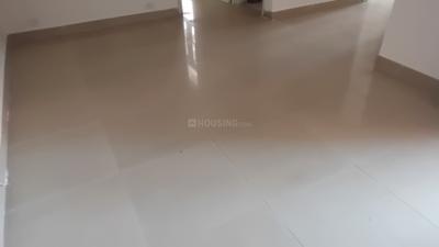 Living Room Image of 930 Sq.ft 2 BHK Apartment / Flat for sale in Supertech Cape Town, Sector 74 Noida for Rs. 9600000