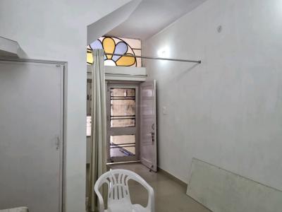 Bedroom Image of 1500 Sq.ft 2 BHK Builder Floor for rent in Janakpuri New Delhi for Rs. 30000