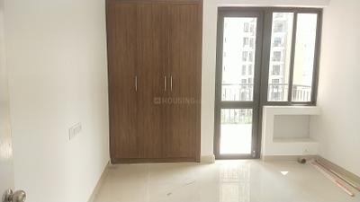 Bedroom Image of 1600 Sq.ft 3 BHK Apartment / Flat for rent in RG Luxury, Noida Extension Greater Noida for Rs. 23000