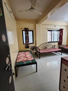 Bedroom Image of 400 Sq.ft 1 BHK Apartment / Flat for rent in Karve Nagar Pune for Rs. 15500