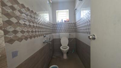 Bathroom Image of 560 Sq.ft 1 BHK Builder Floor for rent in Harlur Bengaluru for Rs. 23000