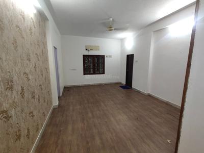 4 BHK Semi Furnished Flat