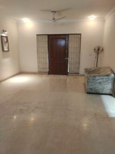 Hall Image of 5000 Sq.ft 6 BHK Independent House for rent in Sector 50 Noida for Rs. 200000