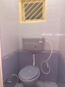 Bathroom Image of 400 Sq.ft 1 BHK Builder Floor for rent in Kodihalli Bengaluru for Rs. 20000