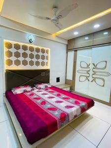 Bedroom Image of 2450 Sq.ft 3 BHK Apartment / Flat for rent in Shri Parshva Uday, Paldi Ahmedabad for Rs. 40000