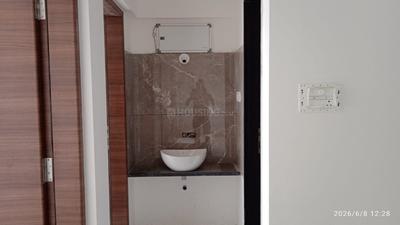 Image of 1420 Sq.ft 3 BHK Apartment / Flat for rent in Arma Cavansite, Warje, Pune for Rs. 40000