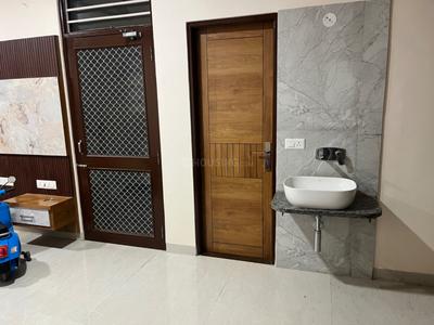 Bathroom Image of 2000 Sq.ft 1 BHK Independent House for rent in Ganatpura Jaipur for Rs. 15000