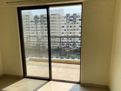Bedroom Image of 1102 Sq.ft 2 BHK Apartment / Flat for sale in Kalpataru Splendour, Wakad Pune for Rs. 10300000