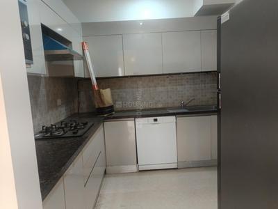 Kitchen Image of 1620 Sq.ft 3 BHK Apartment / Flat for rent in Godrej Woods, Sector 43 Noida for Rs. 80000
