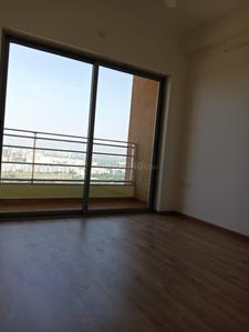 Bedroom Image of 1000 Sq.ft 2 BHK Apartment / Flat for sale in Amanora Adreno Towers, Hadapsar Pune for Rs. 13500000