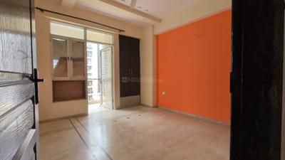 Bedroom Image of 1633 Sq.ft 3 BHK Apartment / Flat for rent in Prateek The Royal Cliff, Crossings Republik Ghaziabad for Rs. 23000
