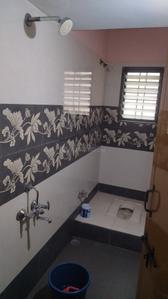 Bathroom Image of 850 Sq.ft 1 RK Duplex for rent in Deopur Dhule for Rs. 10000