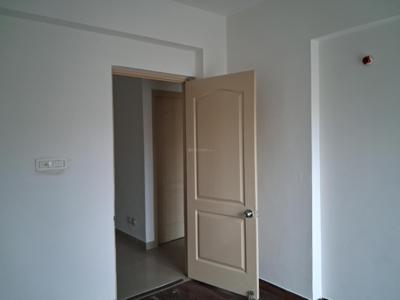 Bedroom Image of 1410 Sq.ft 3 BHK Apartment / Flat for sale in Paras Tierea, Sector 137 Noida for Rs. 12500000