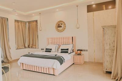 Bedroom Image of 5500 Sq.ft 7 BHK Independent House for sale in Pilerne Goa for Rs. 80000000