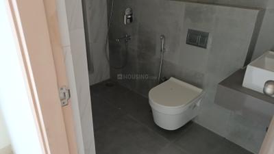 Image of 850 Sq.ft 2 BHK Apartment / Flat for sale in Rajinfinia Phase II Wing A Wing B Wing C, Malad West, Mumbai for Rs. 22500000
