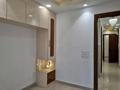 Bedroom Image of 600 Sq.ft 2 BHK Apartment / Flat for sale in Dwarka Mor New Delhi for Rs. 4000000