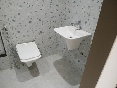 Image of 624 Sq.ft 2 BHK Apartment / Flat for sale in Sky Annex, Chembur, Mumbai for Rs. 19400000