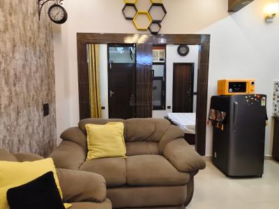 Living Room Image of 800 Sq.ft 2 BHK Apartment / Flat for sale in Indirapuram Ghaziabad for Rs. 6000000