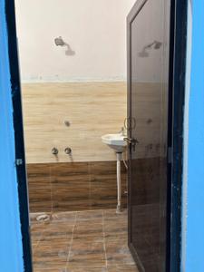 Bathroom Image of 750 Sq.ft 2 BHK Apartment / Flat for rent in Kurmannapalem Visakhapatnam for Rs. 8000