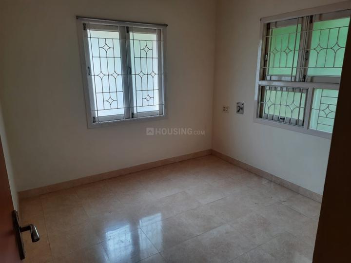 Vayaluran Illam Bedroom 1