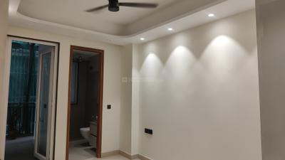 Bedroom Image of 1800 Sq.ft 3 BHK Builder Floor for sale in DLF Phase 1 Gurgaon for Rs. 37500000