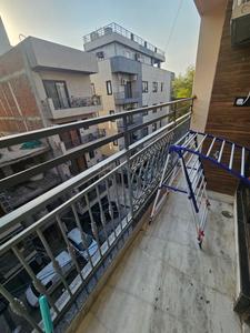 Balcony Image of 1000 Sq.ft 2 BHK Builder Floor for sale in Ramesh Nagar New Delhi for Rs. 17500000