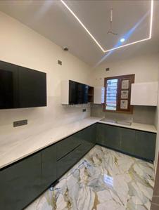 Kitchen Image of 1200 Sq.ft 2 BHK Apartment / Flat for rent in Taramandal Gorakhpur for Rs. 18000